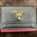 プラダ　3つ折り財布　レザー